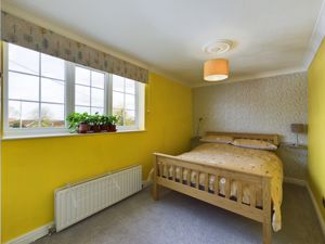Bedroom- click for photo gallery